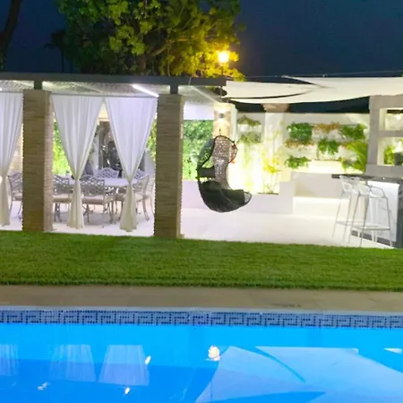 Casa vacanze Turrion Fuer 14 Personen In Marbella