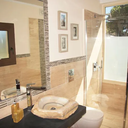 Turrion Fuer 14 Personen In Casa vacanze Marbella